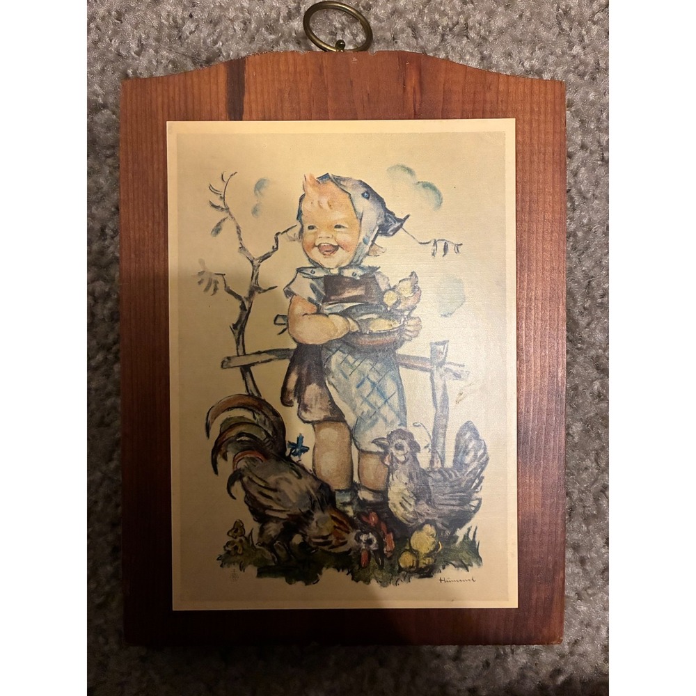 RARE Wooden Wall Plaque Hummel Picture‎ Goebel FEEDING TIME - Germany